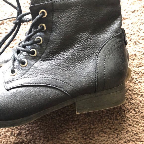 Madden girl combat boots - Picture 4 of 4